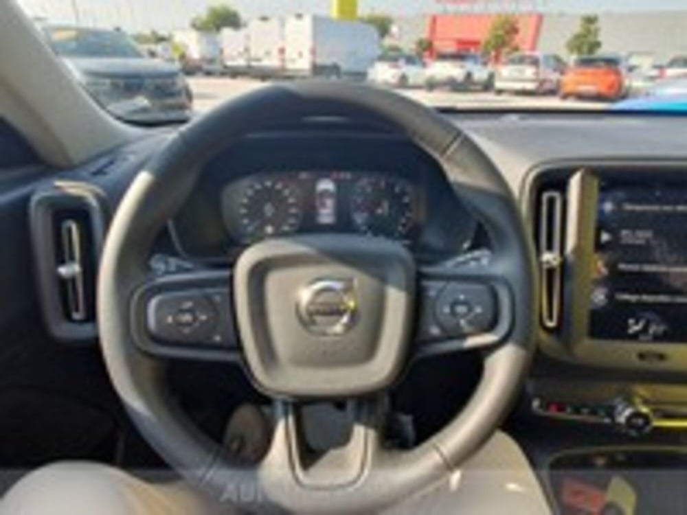 VOLVO Veicoli Commerciali XC40 usata a Udine (14)