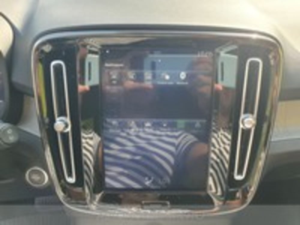 Volvo XC40 usata a Udine (14)