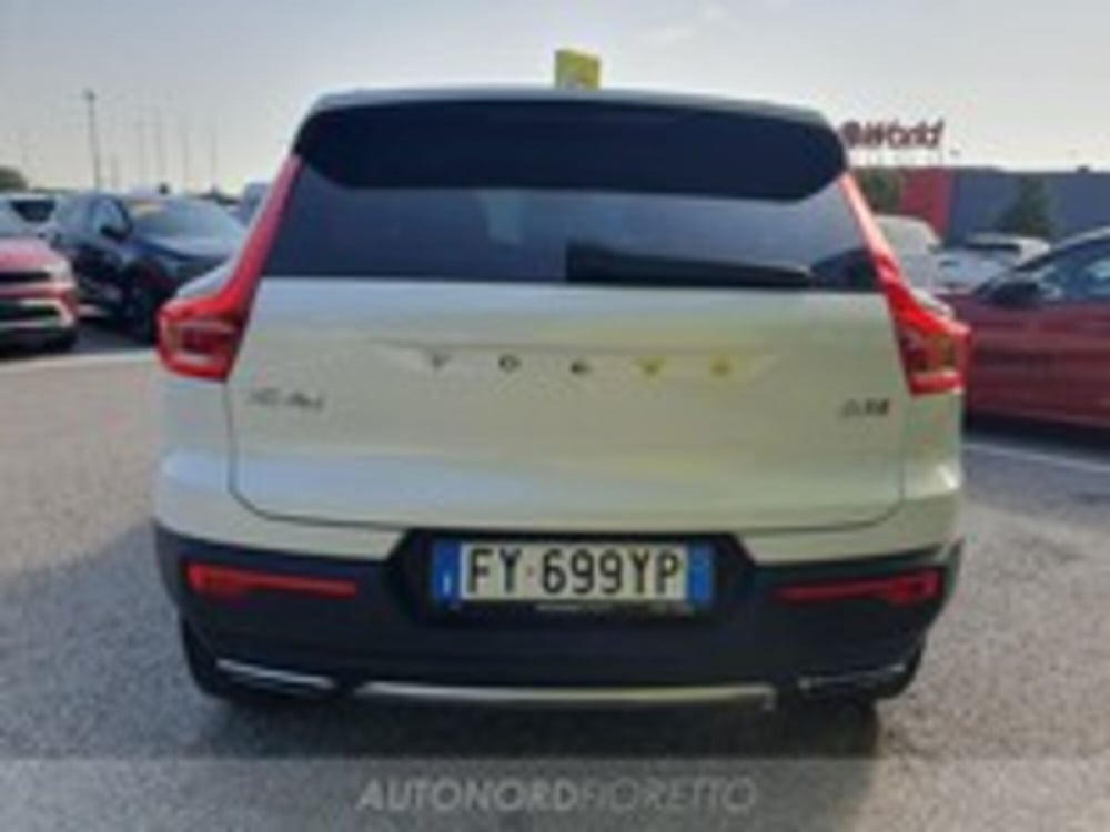 Volvo XC40 usata a Udine (6)