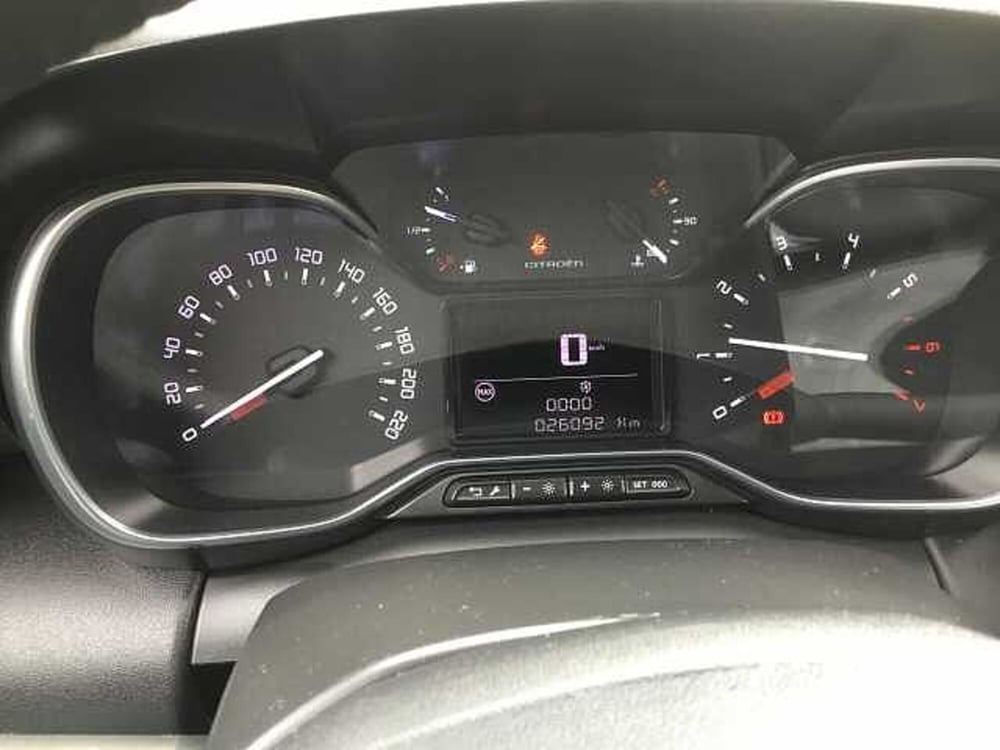 Citroen C3 Aircross usata a Varese (13)