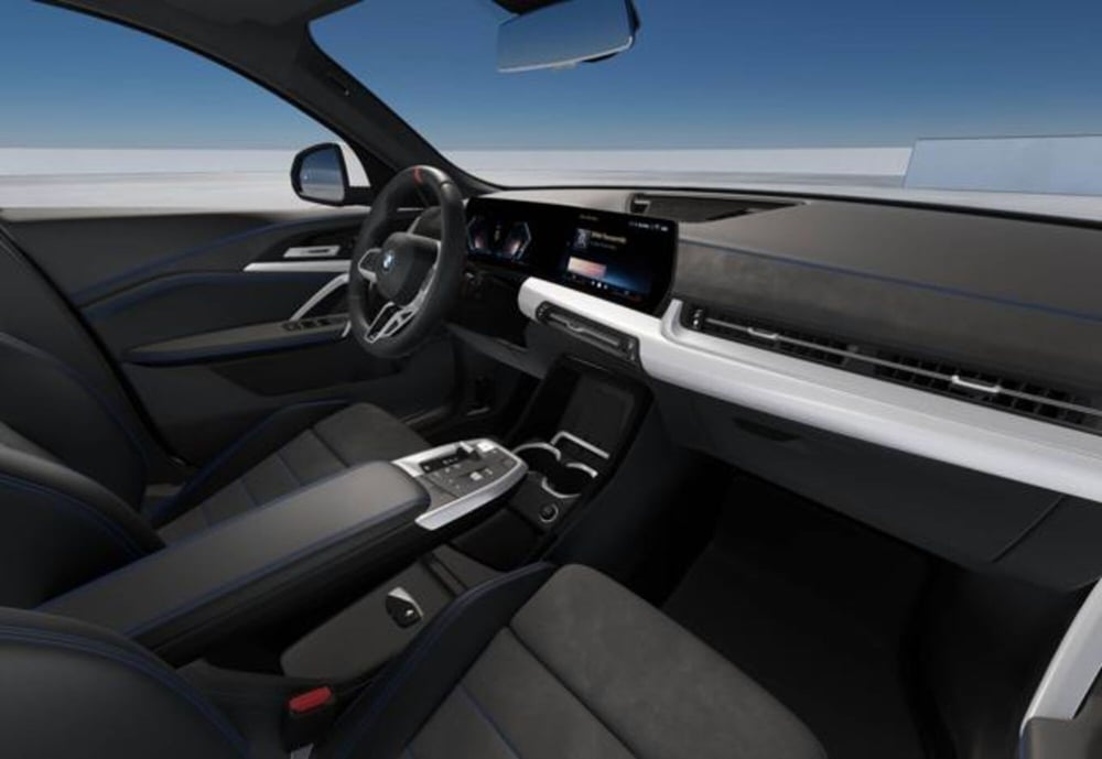 BMW X2 nuova a Modena (15)