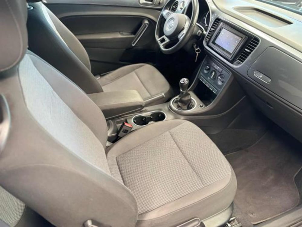 Volkswagen Maggiolino usata a Pesaro-Urbino (12)