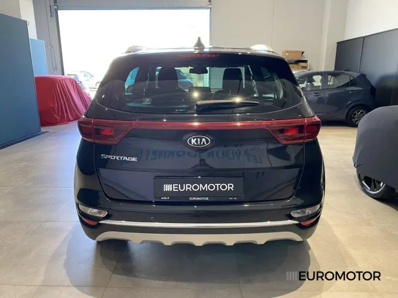 Kia Sportage usata a Bari (9)