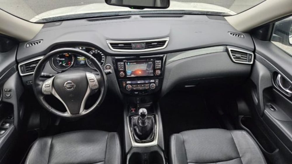 Nissan X-Trail usata a Lucca (7)