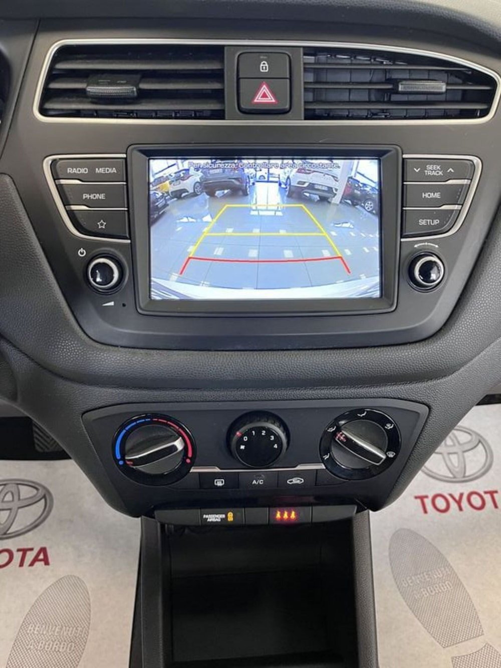 Hyundai i20 usata a Prato (13)