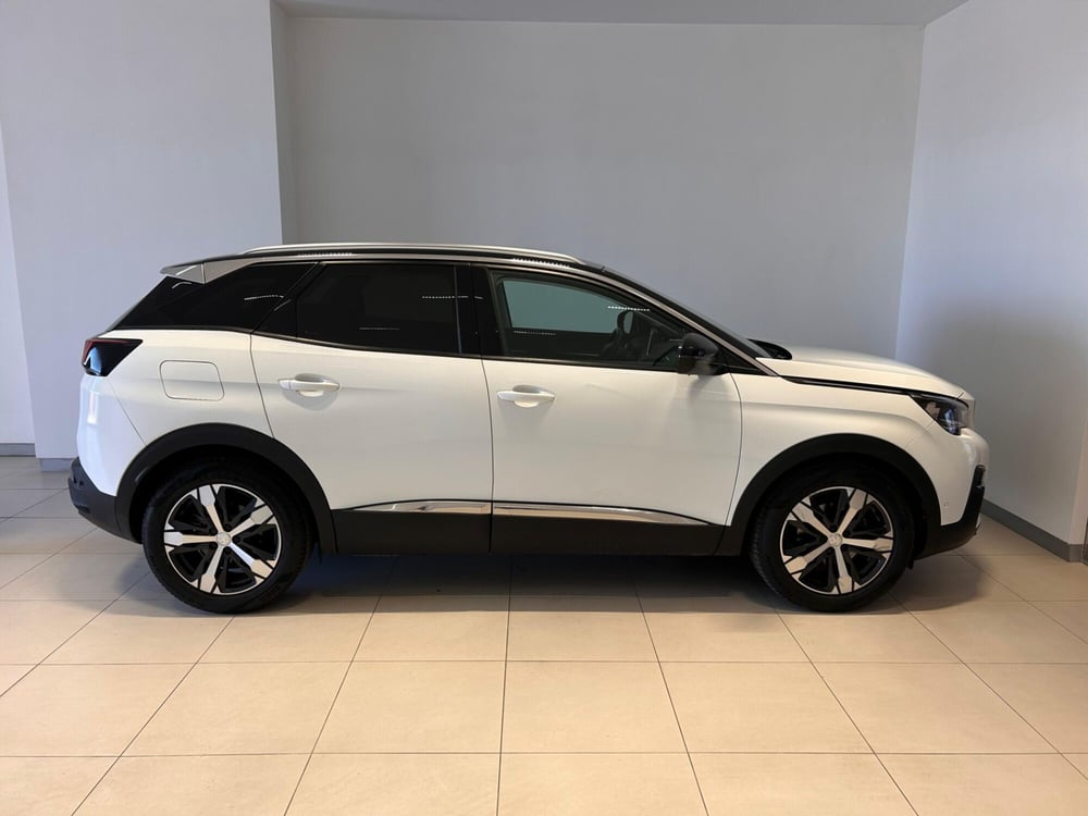 Peugeot 3008 usata a Napoli (7)