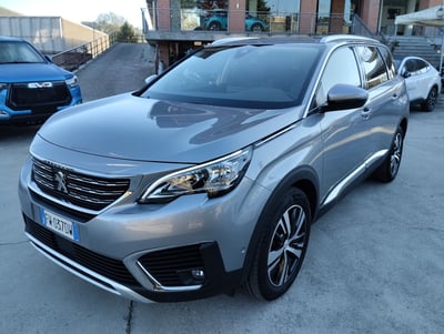 Peugeot 5008 BlueHDi 130 S&amp;S Allure del 2019 usata a Canelli