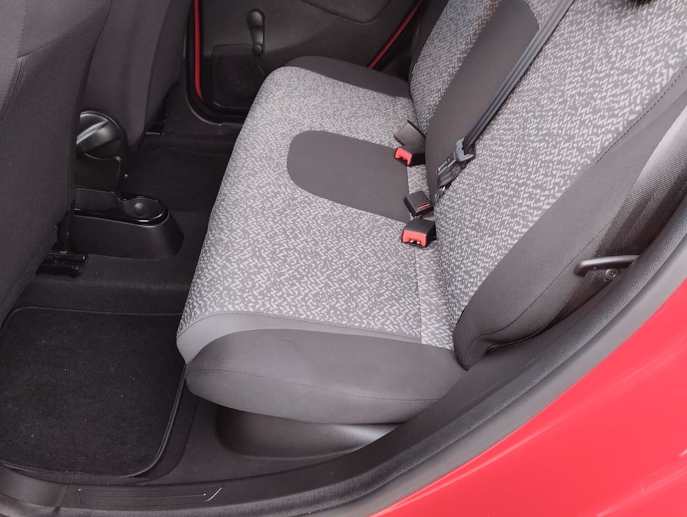 Lancia Ypsilon usata a Asti (17)