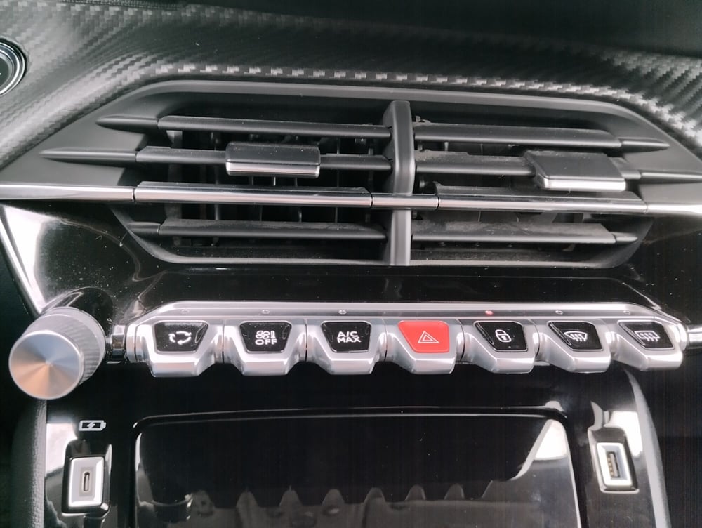 Peugeot 2008 usata a Asti (18)