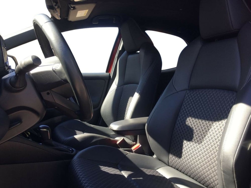 Toyota Yaris usata a Lecco (11)