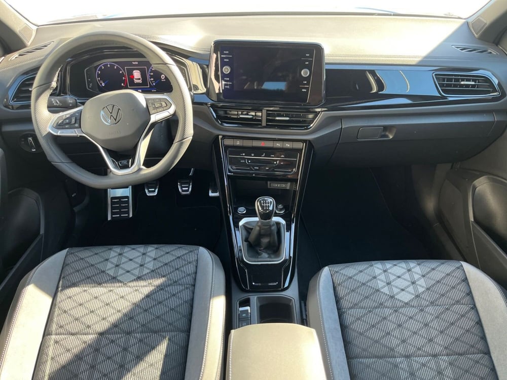 Volkswagen T-Roc nuova a Modena (14)