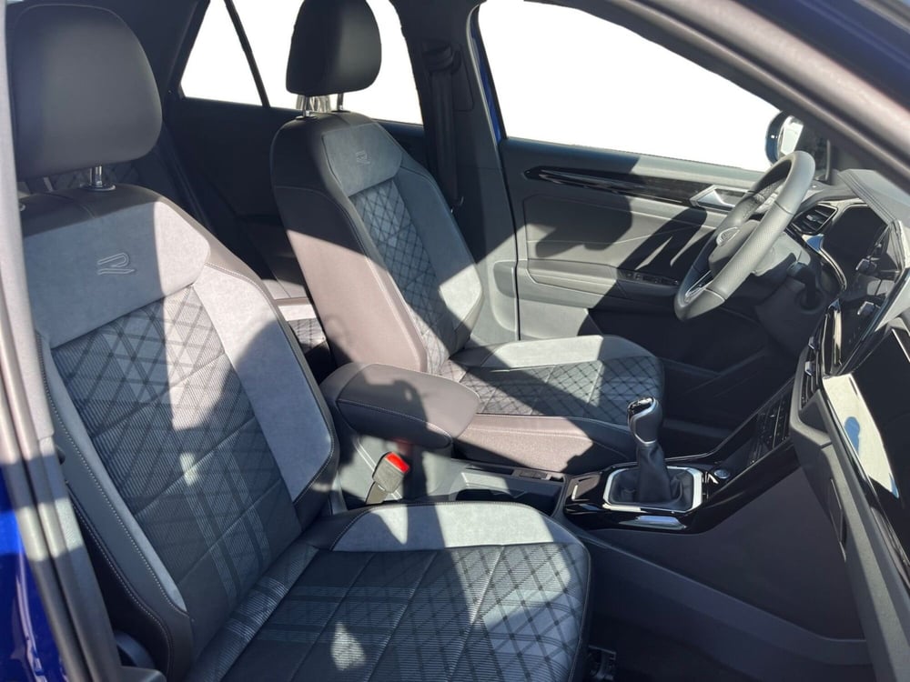 Volkswagen T-Roc nuova a Modena (9)