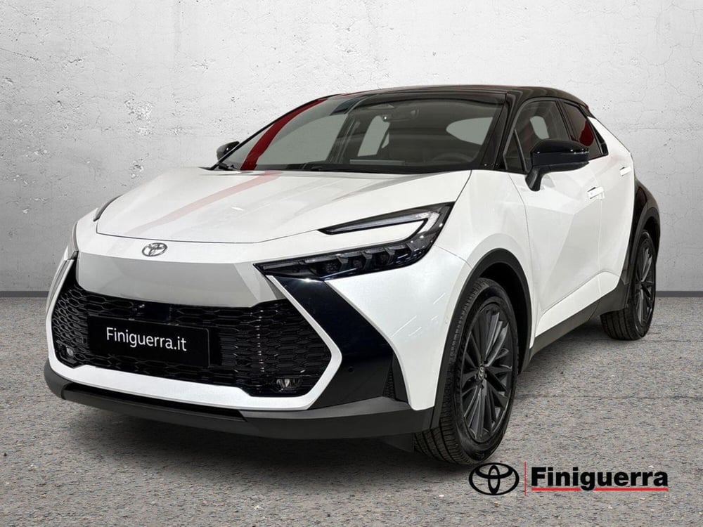 Toyota Toyota C-HR nuova a Lecco