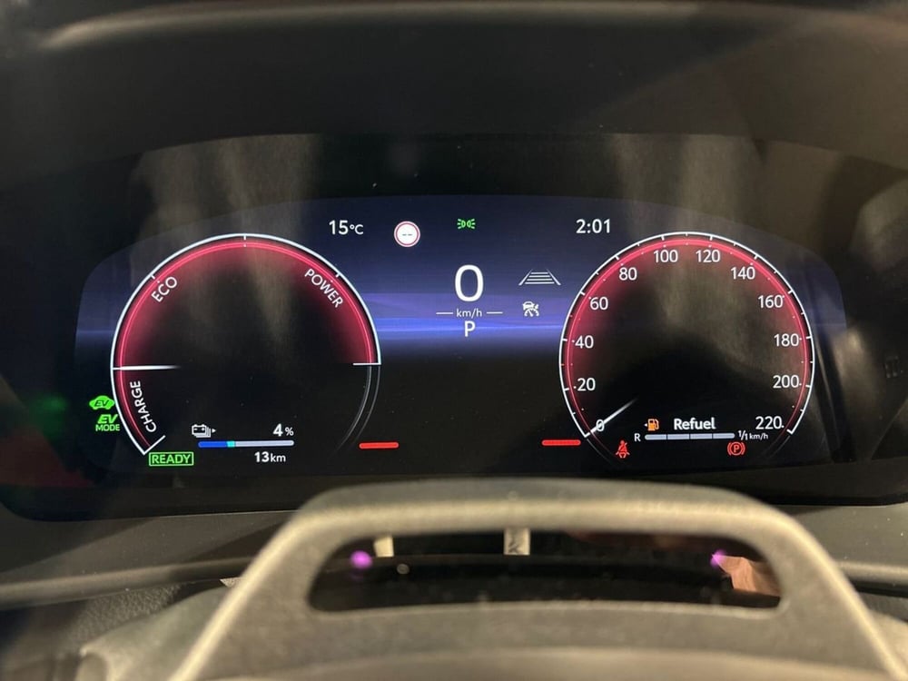Toyota Toyota C-HR nuova a Lecco (9)