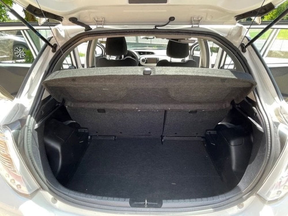 Toyota Yaris usata a Como (10)
