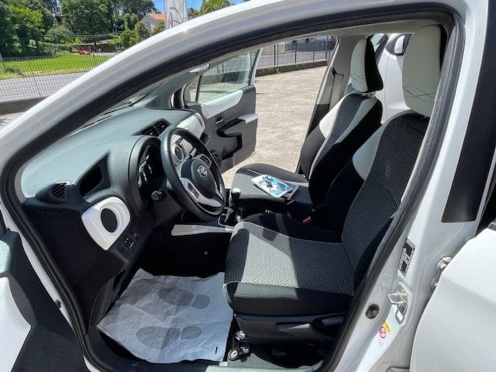 Toyota Yaris usata a Como (9)