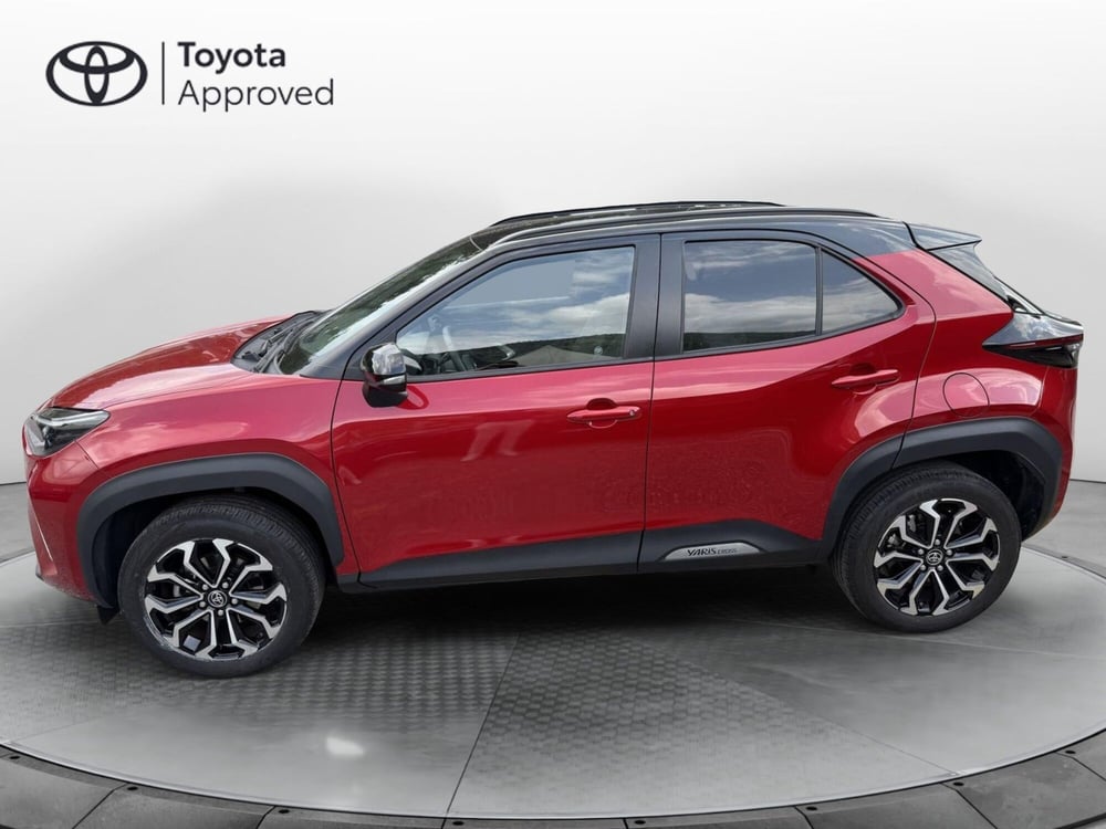 Toyota Yaris Cross usata a Como (3)