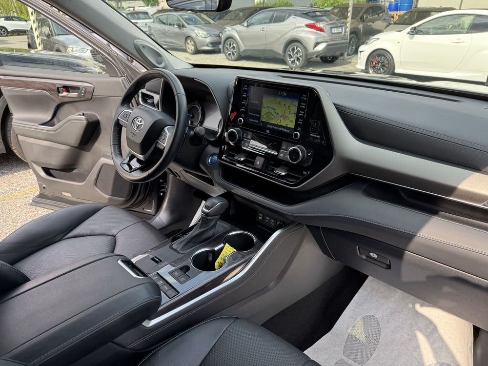 Toyota Highlander usata a Como (6)
