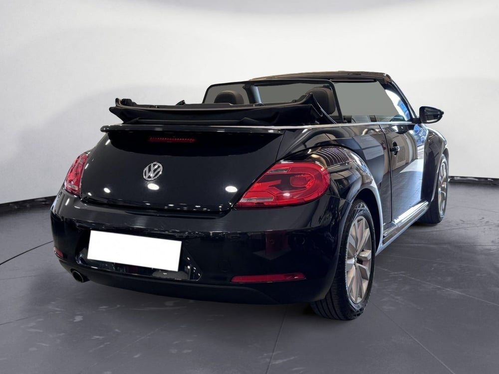 Volkswagen Maggiolino Cabrio usata a Brescia (4)