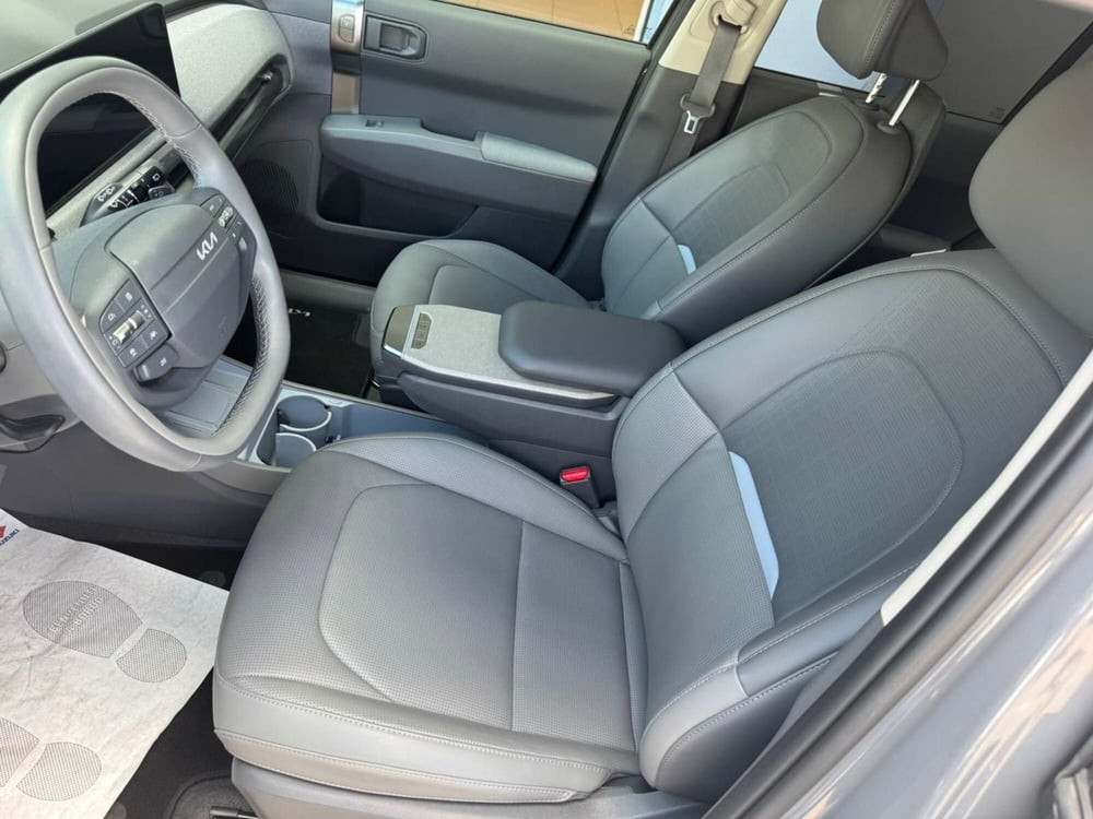 Kia EV3 usata a Napoli (9)