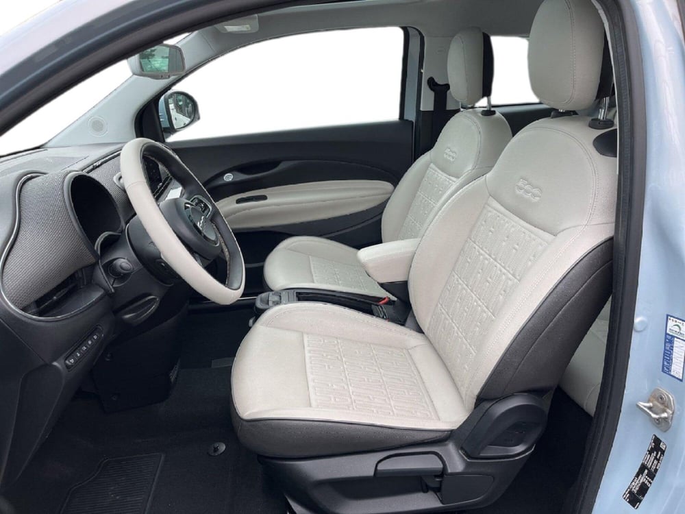 Fiat 500e usata a Torino (9)