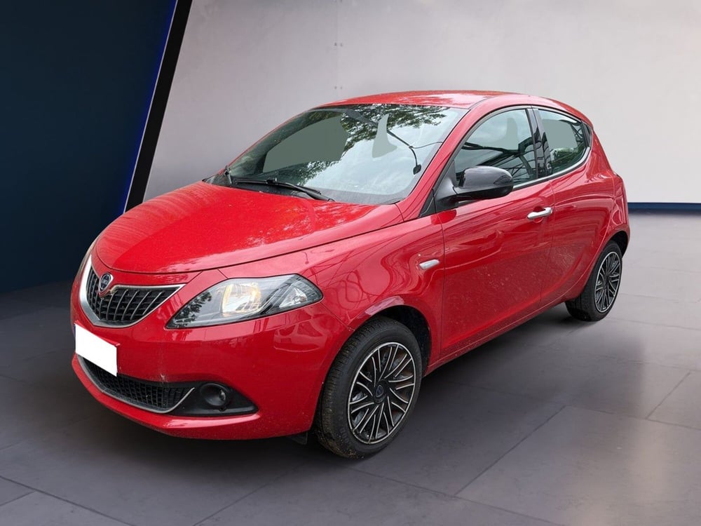Lancia Ypsilon usata a Torino (2)