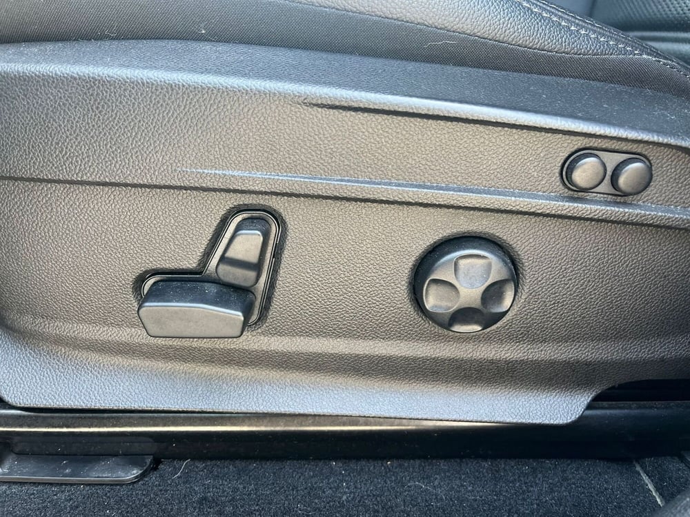 Alfa Romeo Stelvio usata a Milano (12)