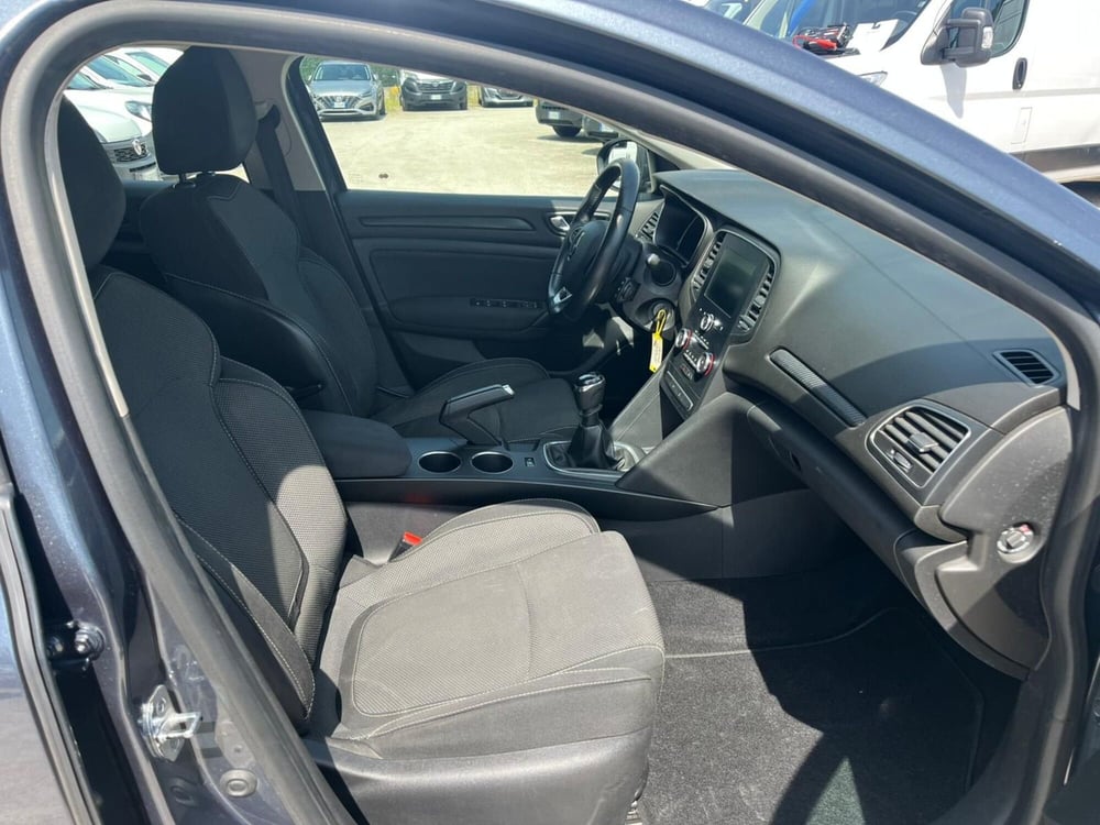 Renault Mégane Sporter usata a Milano (12)