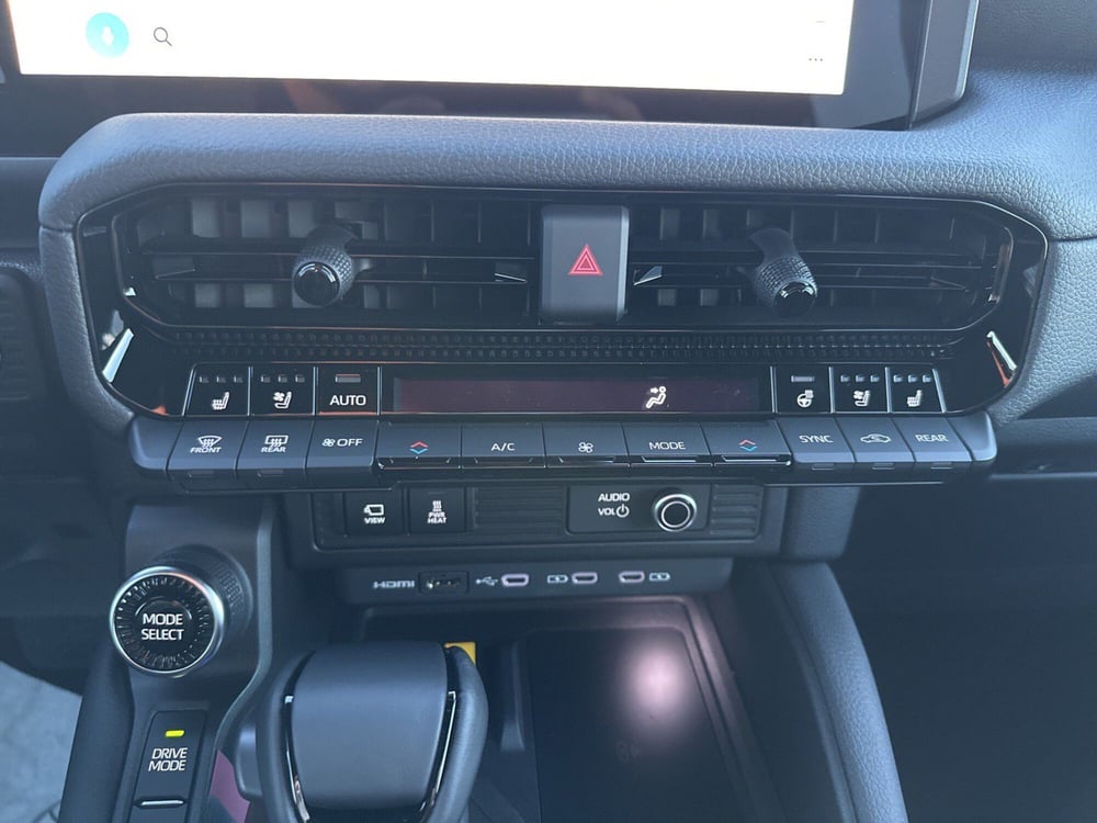 Toyota Land Cruiser nuova a Siracusa (14)