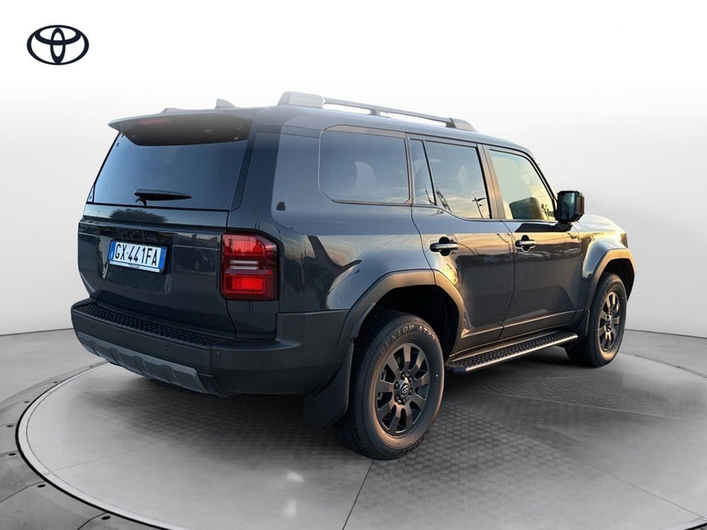 Toyota Land Cruiser nuova a Siracusa (3)