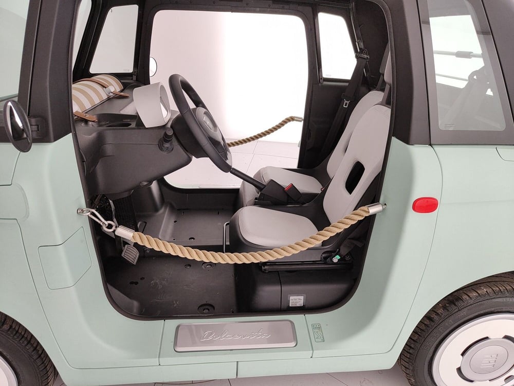 Fiat Topolino nuova a Caserta (19)