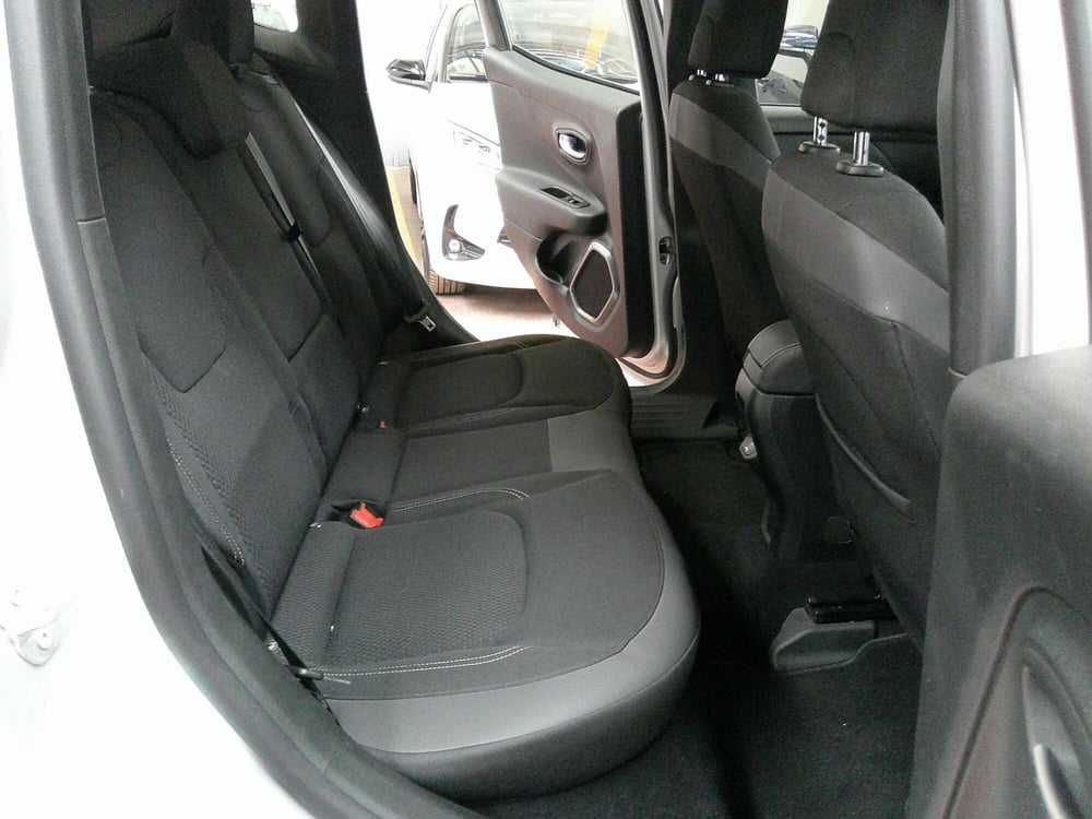 Jeep Renegade usata a Treviso (17)