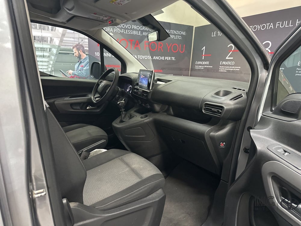 Toyota Proace City Verso usata a Viterbo (12)