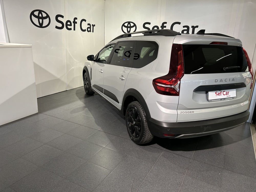 Dacia Jogger usata a Milano (3)