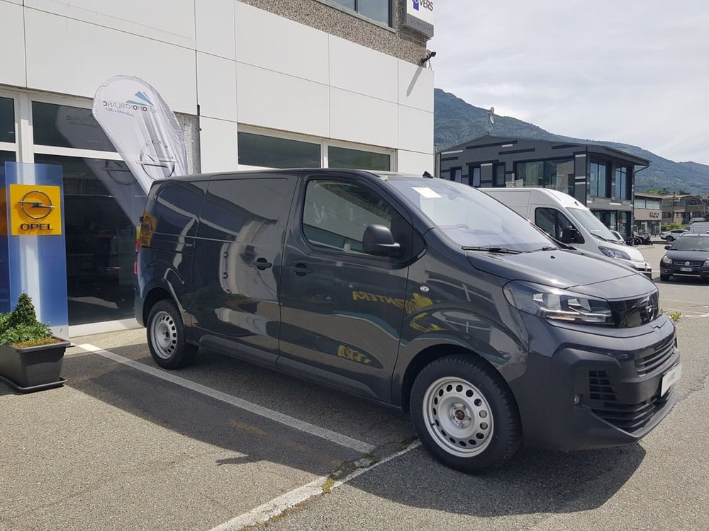 Opel Vivaro Furgone nuova a Aosta