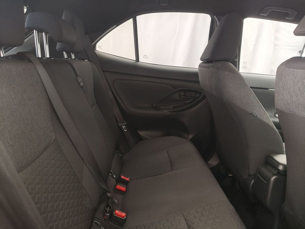 Toyota Yaris Cross usata a Roma (8)