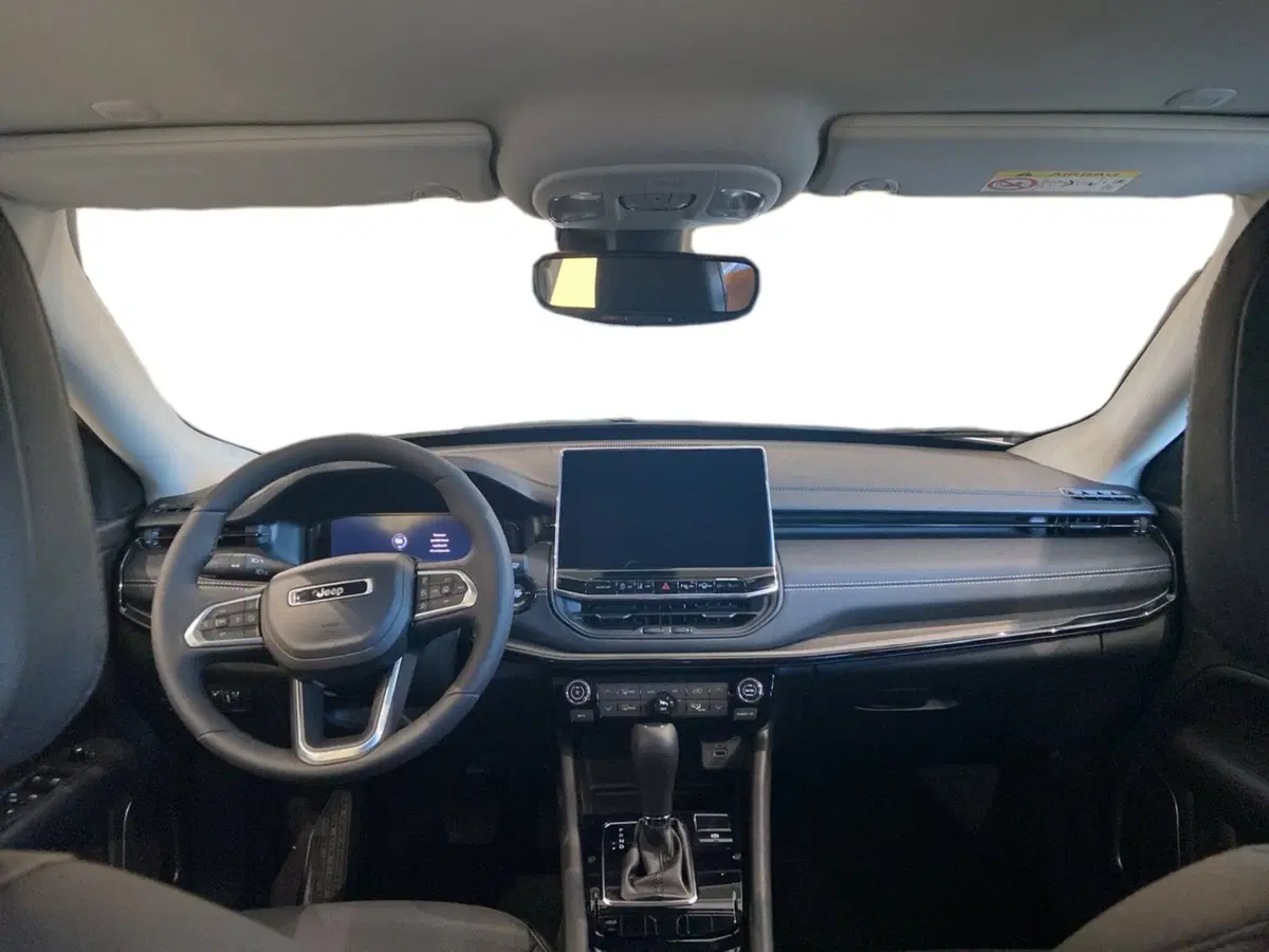 Jeep Compass nuova a Agrigento (18)