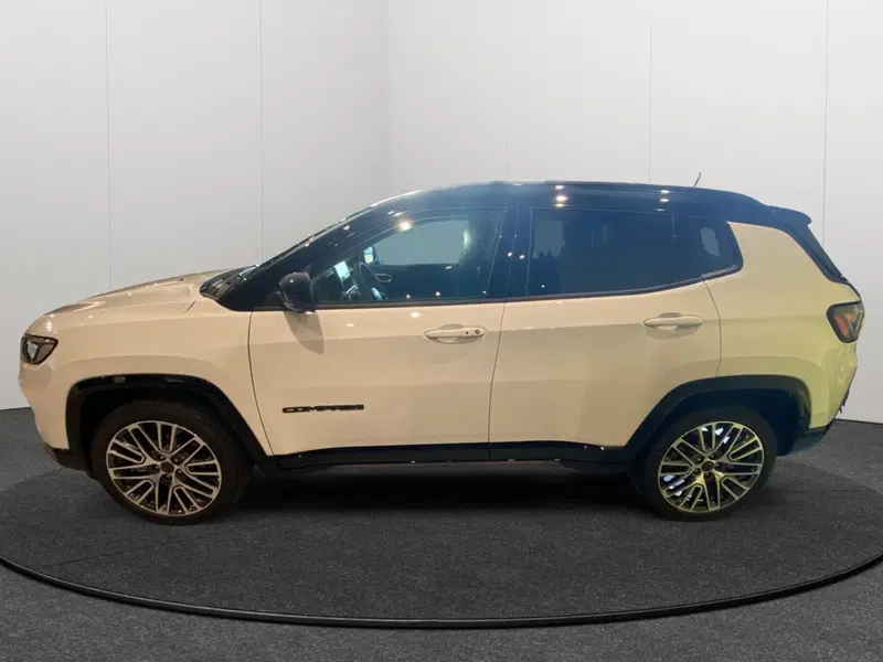 Jeep Compass nuova a Agrigento (2)