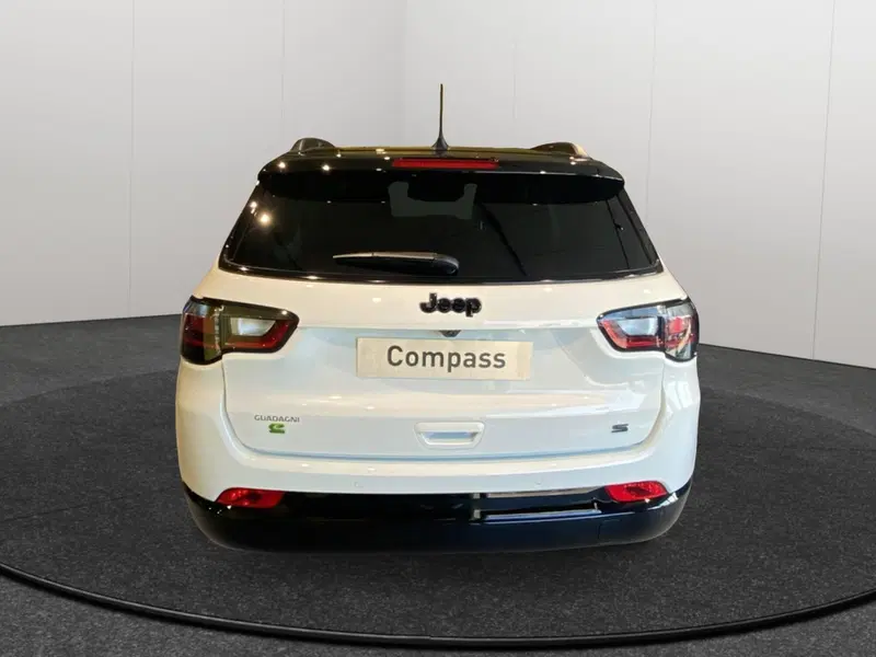 Jeep Compass nuova a Agrigento (4)