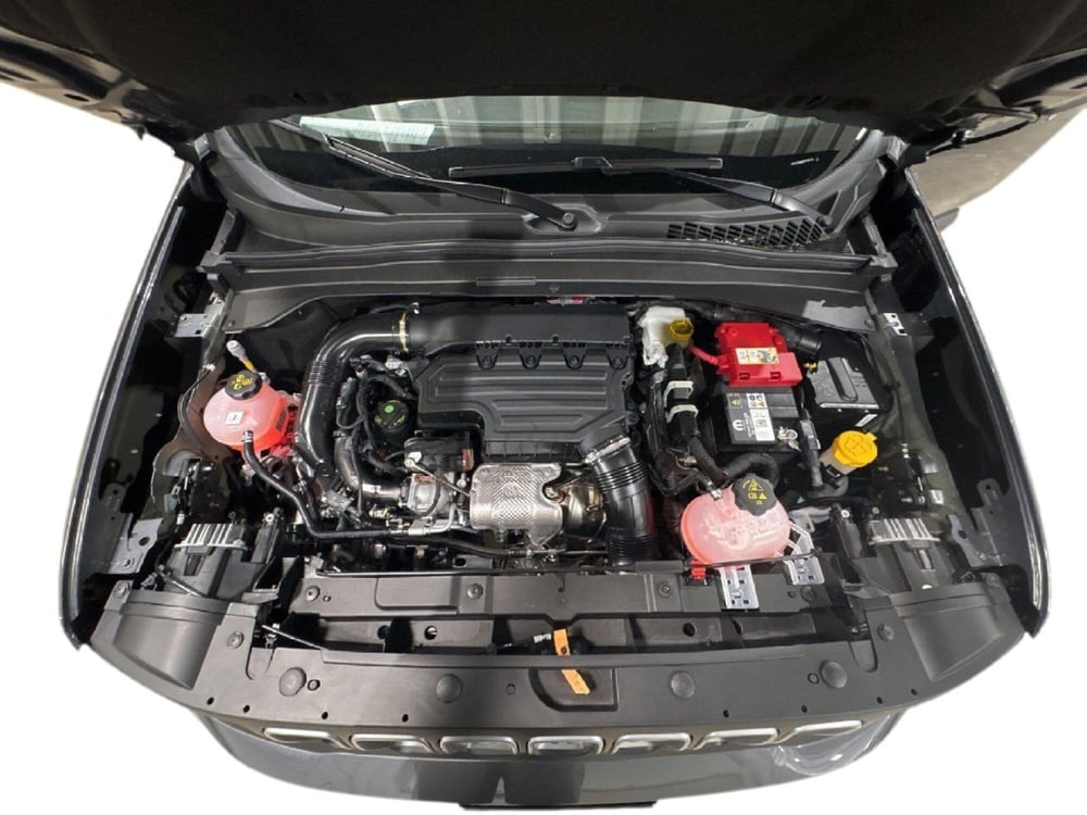 Jeep Renegade nuova a Caltanissetta (13)