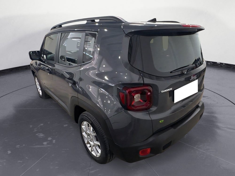Jeep Renegade nuova a Caltanissetta (3)