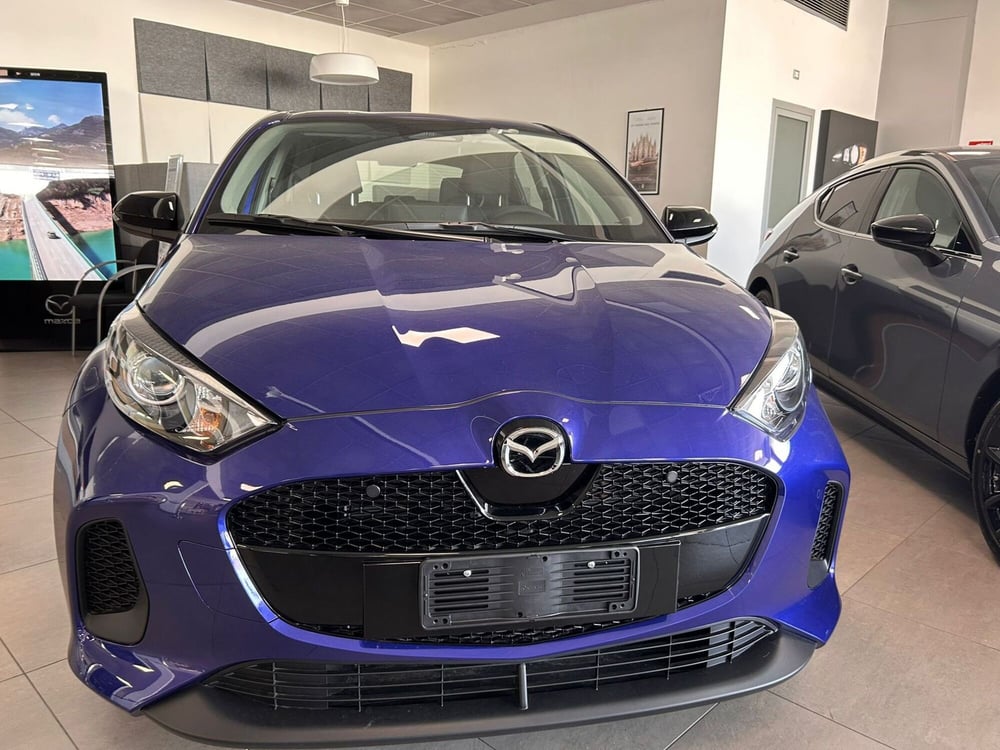 Mazda Mazda2 Hybrid nuova a Pavia (2)