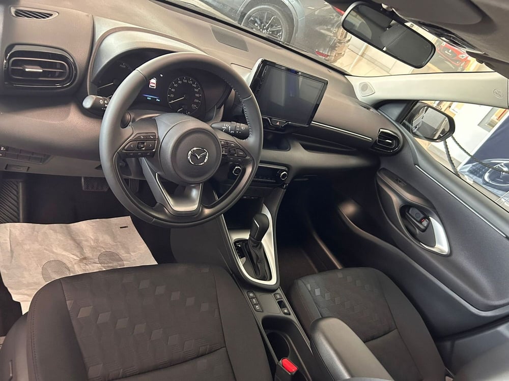 Mazda Mazda2 Hybrid nuova a Pavia (6)