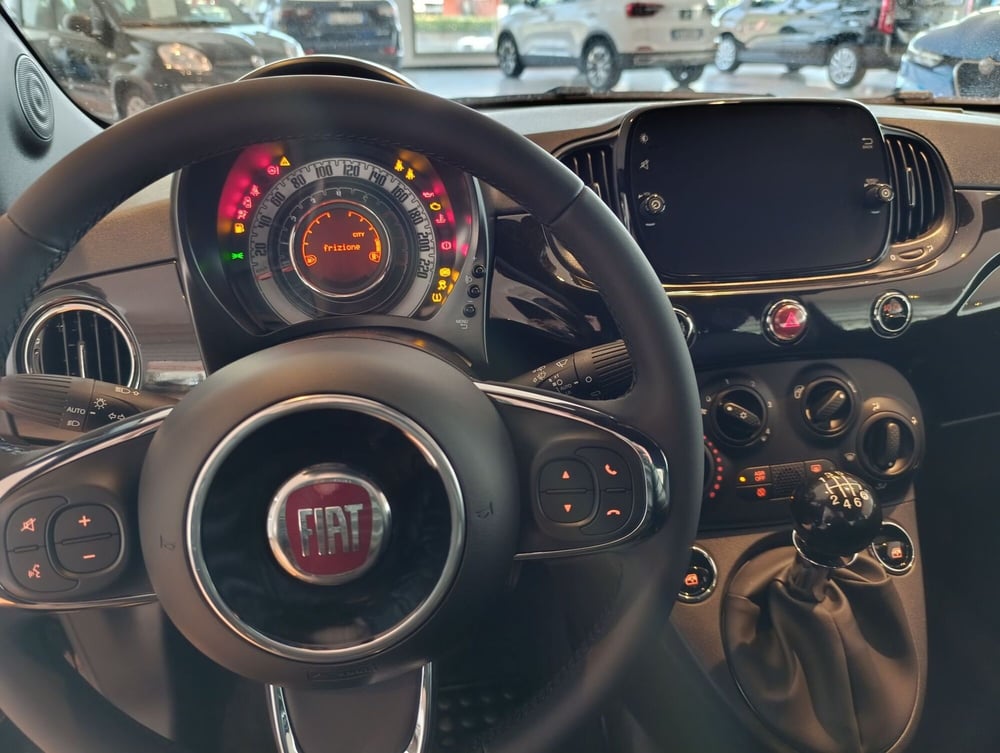 Fiat 500 nuova a Bergamo (8)