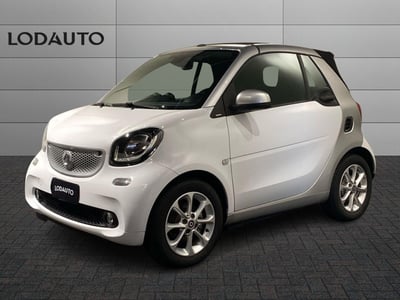 smart Fortwo Cabrio 90 0.9 Turbo twinamic cabrio Passion del 2016 usata a Bergamo