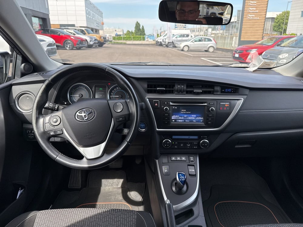 Toyota Auris Station Wagon usata a Mantova (18)