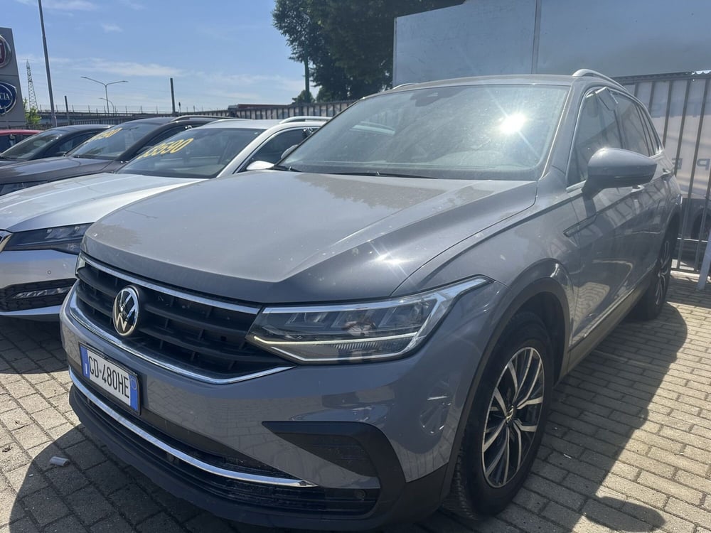 Volkswagen Tiguan usata a Milano (6)