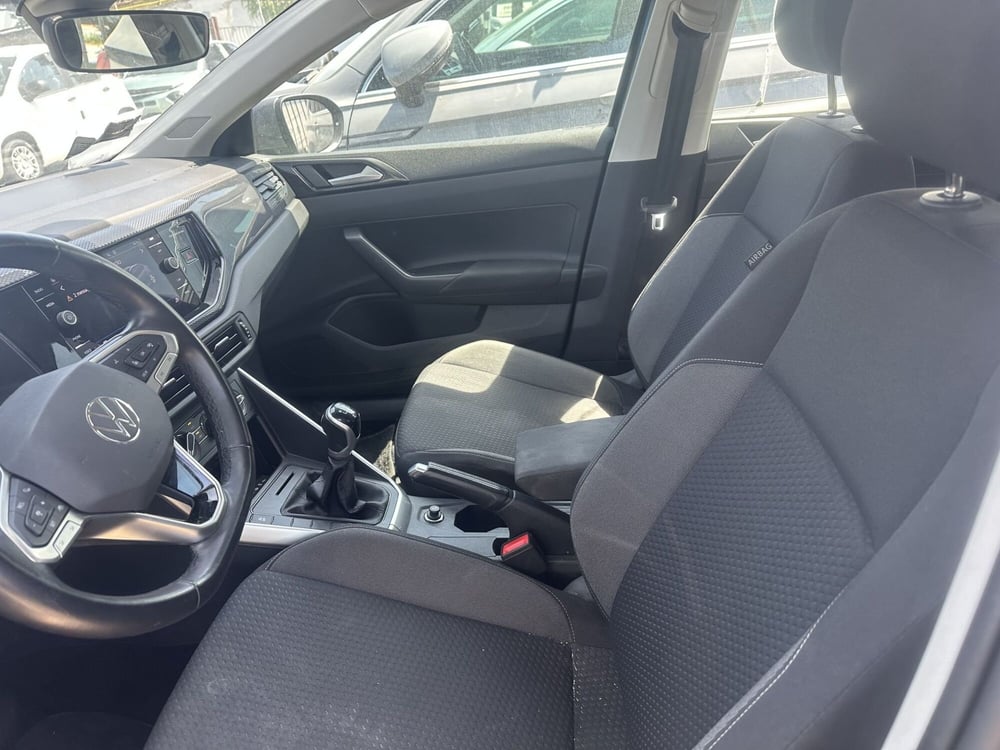 Volkswagen Taigo usata a Milano (12)