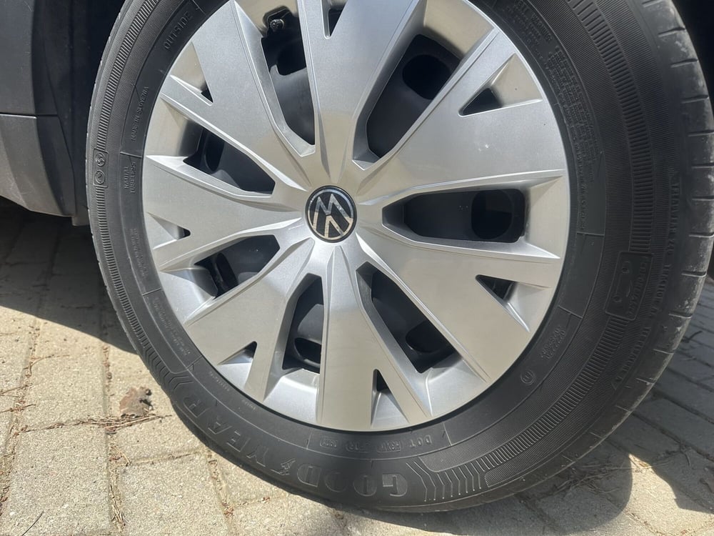 Volkswagen T-Cross usata a Milano (7)