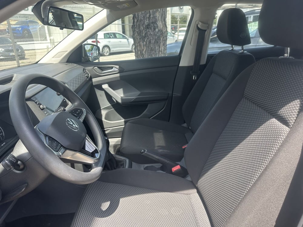 Volkswagen T-Cross usata a Milano (9)